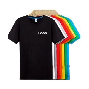 camiseta con logo